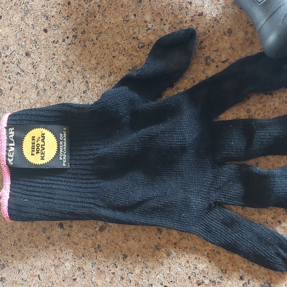 Enzo Milano Primo Curling Iron - Picture 2 of 6